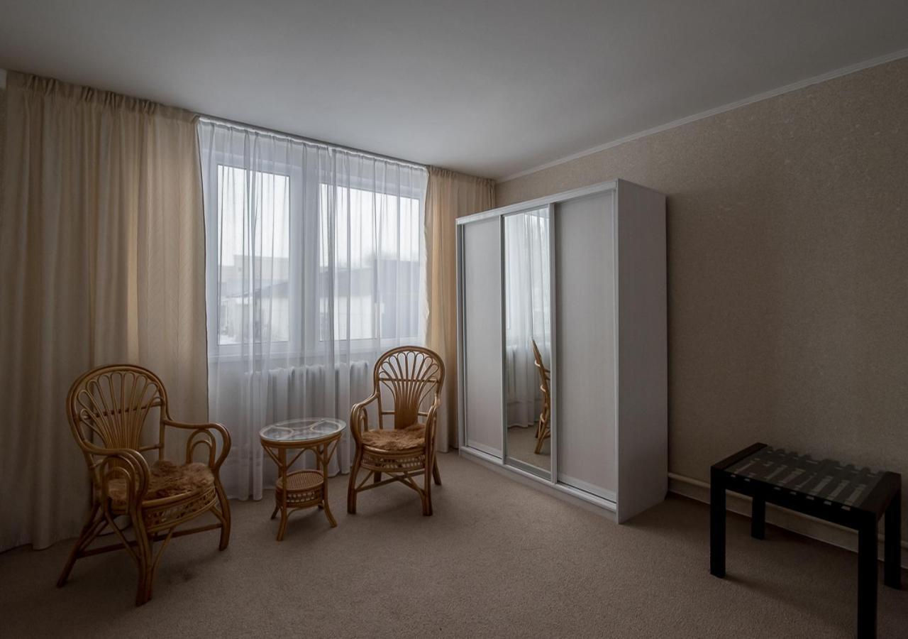 Park Hotel Уральск Экстерьер фото